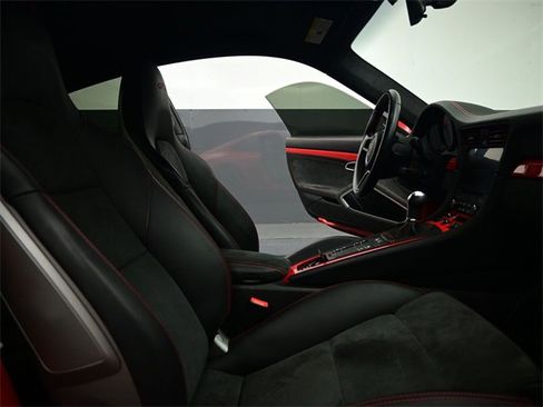 Used 2018 Porsche 911 GT3 image 23