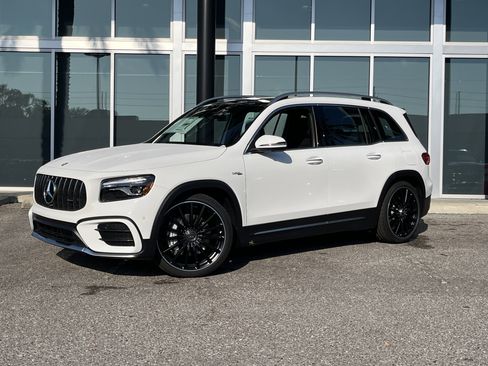 New 2026 Mercedes-Benz GLB 35 AMG 4MATIC image 2