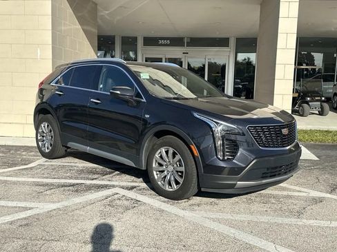 Used 2023 Cadillac XT4 Premium Luxury FWD image 4