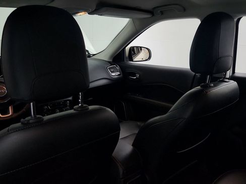 Used 2019 Jeep Compass Limited AWD/4WD image 24
