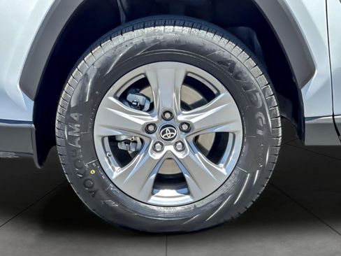 Certified 2024 Toyota RAV4 LE AWD/4WD image 24