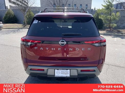New 2026 Nissan Pathfinder SL w/ SL Premium Package AWD/4WD image 3