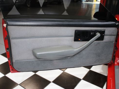 Used 1988 Chevrolet Camaro IROC-Z image 51