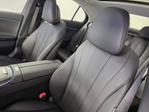 New 2026 Mercedes-Benz E 350 Sedan image 8
