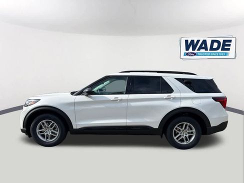 New 2026 Ford Explorer Active w/ Active Comfort Package image 8