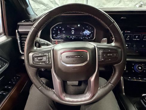 Used 2023 GMC Sierra 1500 Denali Ultimate image 17