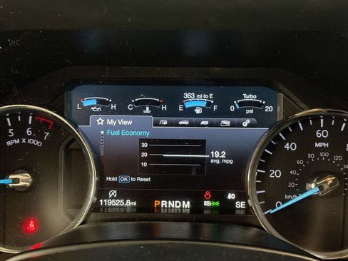 Used 2019 Ford Expedition Platinum RWD image 12