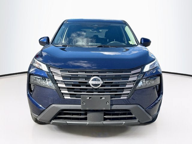 Used 2026 Nissan Rogue SV w/ Cold Weather Package AWD/4WD image 2