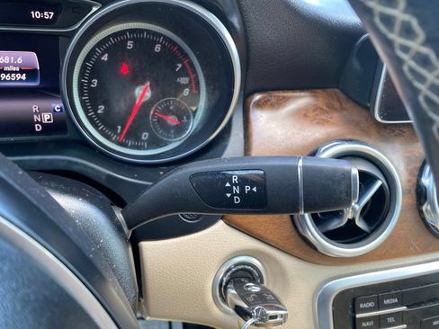 Used 2019 Mercedes-Benz GLA 250 4MATIC image 18
