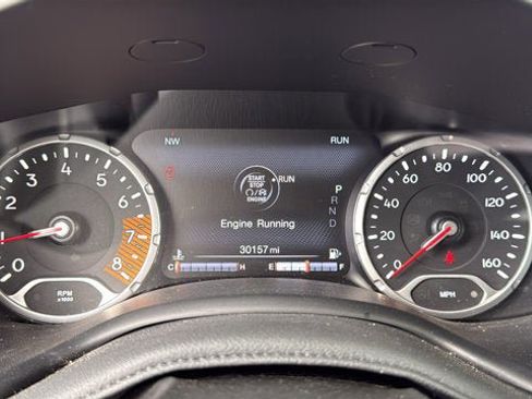 Used 2022 Jeep Renegade Trailhawk AWD/4WD image 18