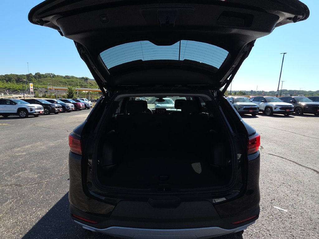 Used 2024 Chevrolet Blazer LT w/ Convenience Package FWD image 31