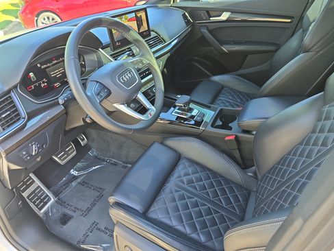 Used 2024 Audi SQ5 Premium Plus w/ Premium Plus Package AWD/4WD image 15