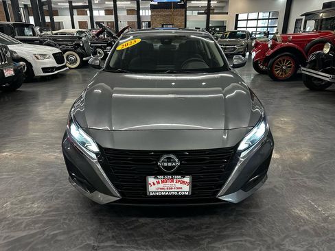 Used 2023 Nissan Altima 2.5 S FWD image 2