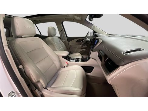 Used 2018 GMC Terrain Denali w/ Advanced Safety Package AWD/4WD image 18