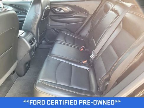 Used 2019 GMC Terrain SLT w/ Preferred Package image 17