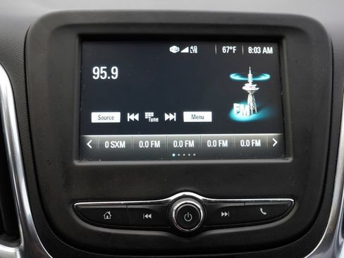 Used 2018 Chevrolet Equinox LT AWD/4WD image 25