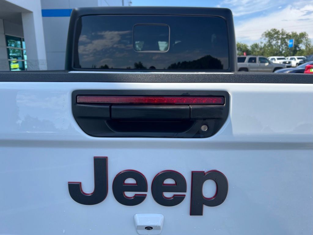 Used 2026 Jeep Gladiator Rubicon AWD/4WD image 10