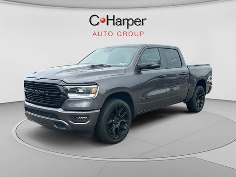 Used 2024 RAM 1500 Laramie AWD/4WD image 7