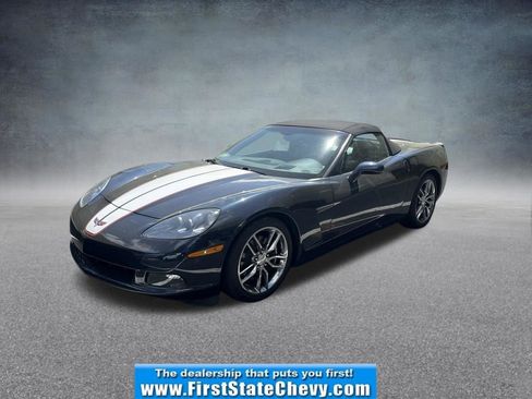 Used 2013 Chevrolet Corvette Convertible w/ 3LT Preferred Equipment Group image 1