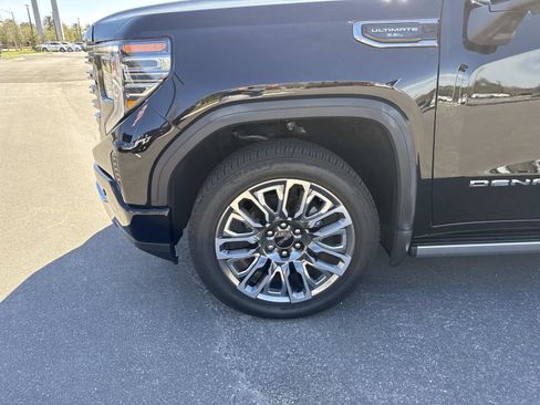 Used 2026 GMC Sierra 1500 Denali Ultimate image 10