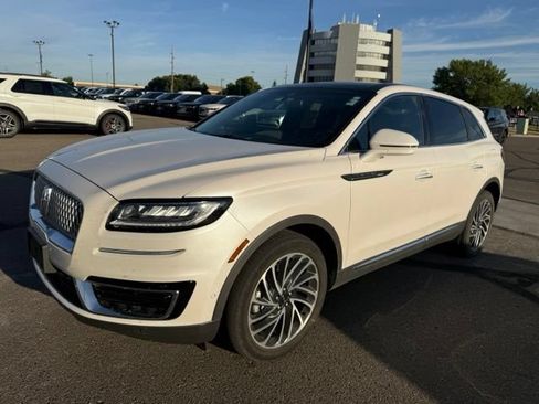 Used 2019 Lincoln Nautilus Reserve AWD/4WD image 6