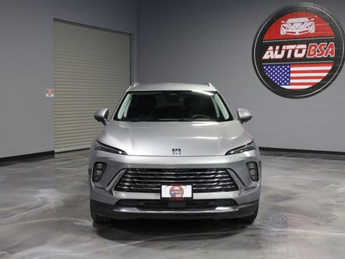 Used 2024 Buick Envision Preferred AWD/4WD image 2