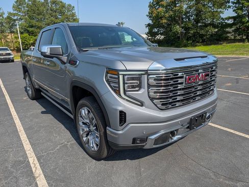 New 2026 GMC Sierra 1500 Denali w/ Denali Reserve Package AWD/4WD image 1