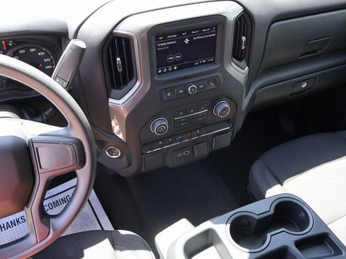 Certified 2026 Chevrolet Silverado 1500 Custom AWD/4WD image 29