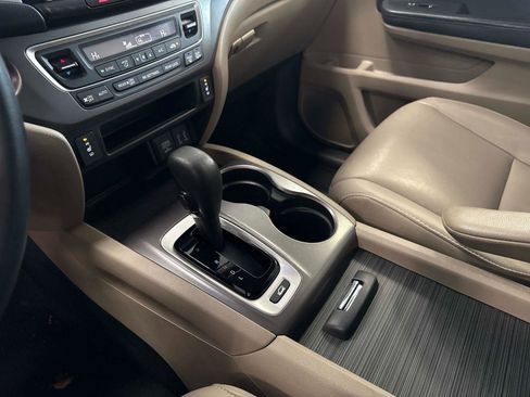 Used 2016 Honda Pilot EX-L image 29