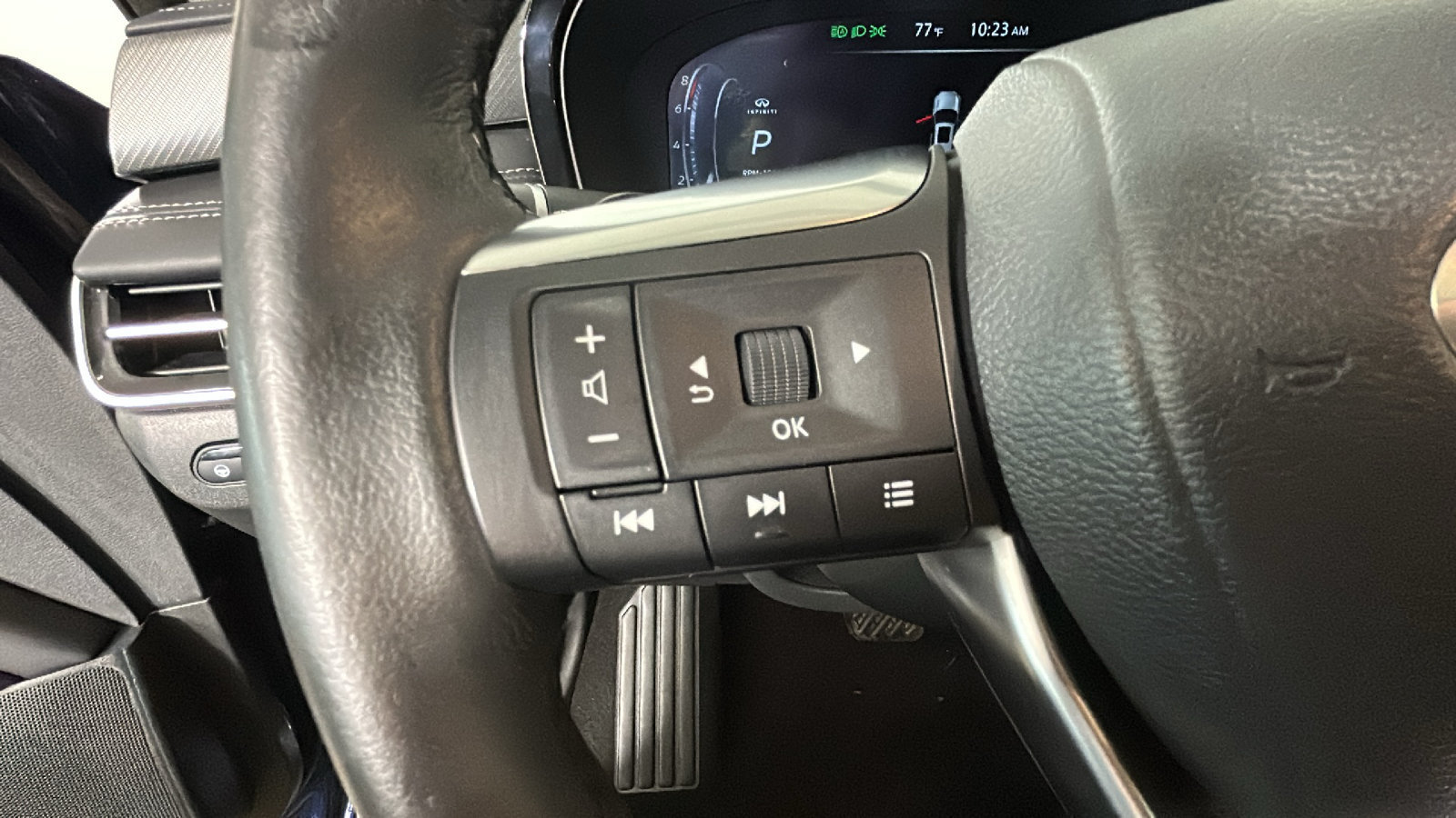Used 2024 INFINITI QX60 Luxe AWD/4WD image 16
