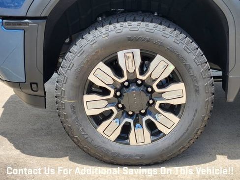 New 2026 GMC Sierra 2500 Denali w/ Denali Reserve Package AWD/4WD image 7