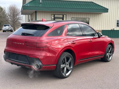Used 2022 Genesis GV70 3.5T Sport w/ Sport Prestige Package AWD/4WD image 6