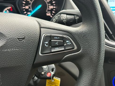 Used 2018 Ford Escape SE w/ SE Sync 3 Package image 26