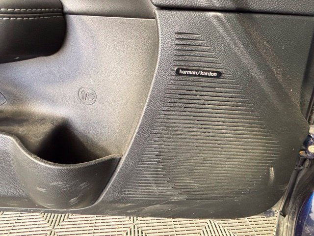 Used 2017 Dodge Challenger R/T Scat Pack RWD image 31