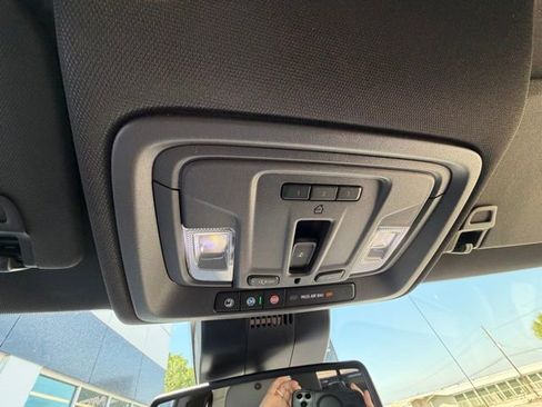 New 2026 GMC Sierra 1500 SLT AWD/4WD image 21