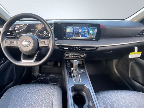 New 2026 Nissan Kicks SV w/ Cold Weather Package image 6