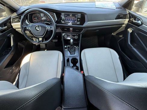 Used 2021 Volkswagen Jetta R-Line image 20