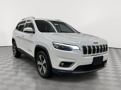 Used 2019 Jeep Cherokee Limited image 3