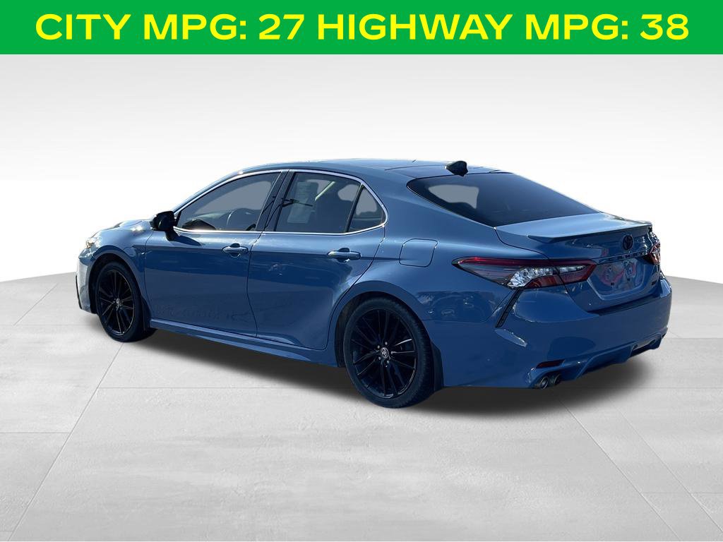 Used 2023 Toyota Camry XSE w/ Cold Weather Package FWD image 9