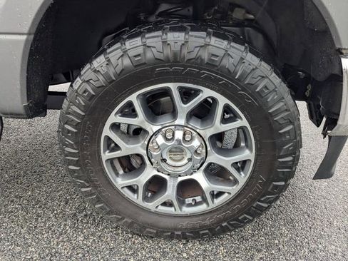 Used 2021 Ford F250 Lariat w/ Lariat Ultimate Package image 11