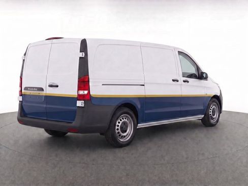 Used 2016 Mercedes-Benz Metris image 7