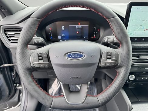 New 2025 Ford Escape ST-Line w/ Tech Pack #1 image 13