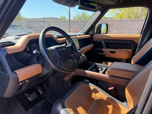 Used 2024 Land Rover Defender 110 X AWD/4WD image 14
