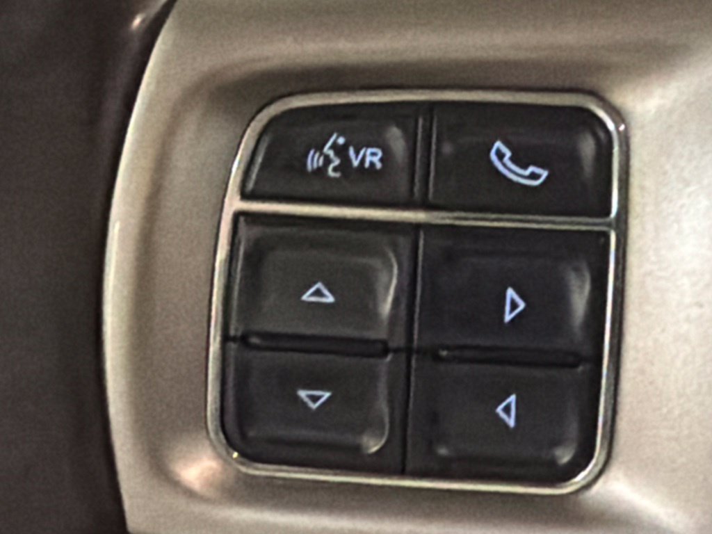 Used 2018 RAM 2500 Laramie AWD/4WD image 21
