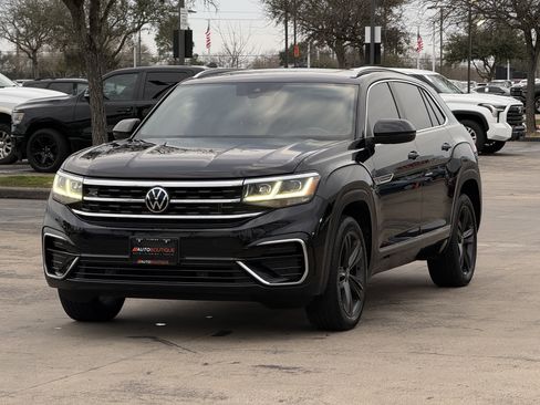 Used 2022 Volkswagen Atlas Cross Sport SEL R-Line w/ Cross Sport MDO Package image 5