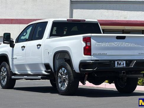 Certified 2024 Chevrolet Silverado 2500 Custom w/ Custom Value Package AWD/4WD image 6