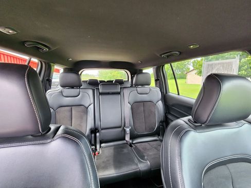 Used 2024 Jeep Grand Cherokee L Laredo image 17