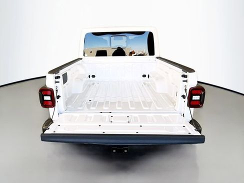 New 2026 Jeep Gladiator Mojave image 24