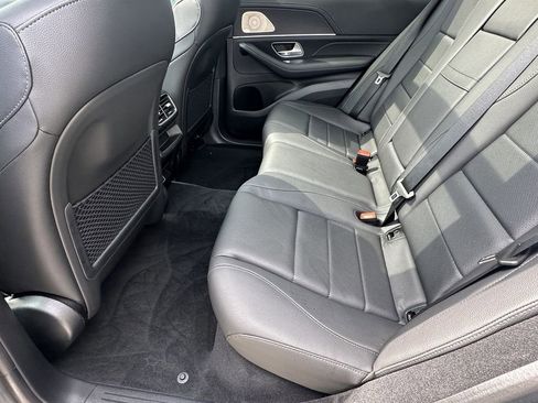 Certified 2025 Mercedes-Benz GLE 350 4MATIC w/ AMG Line Exterior image 24