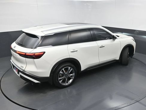 Used 2023 INFINITI QX60 Luxe w/ Vision Package FWD image 40